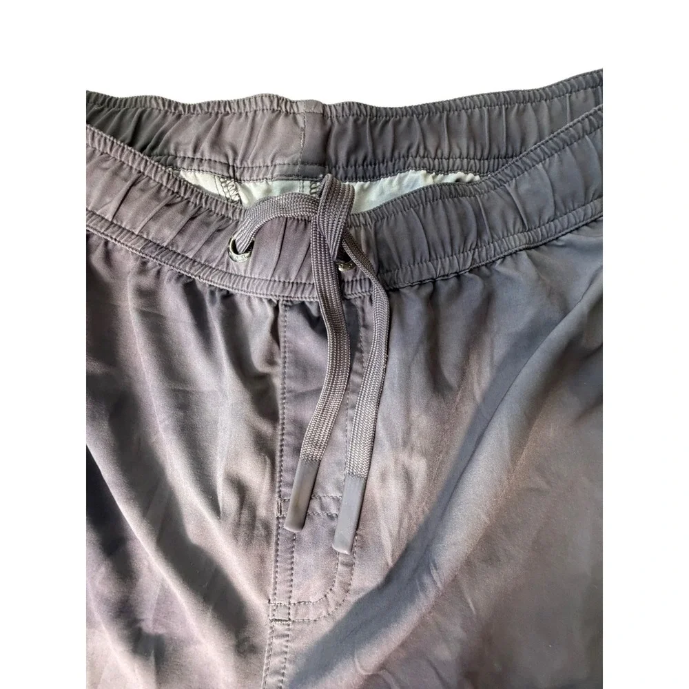 Bamboo Ave Boundless Shorts Men's M Gray Hybrid Performance Stretch